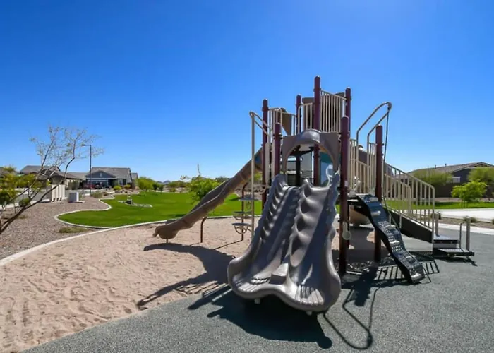 Luxe Remodeled With Pool Minutes From Downtown Holiday home Gilbert